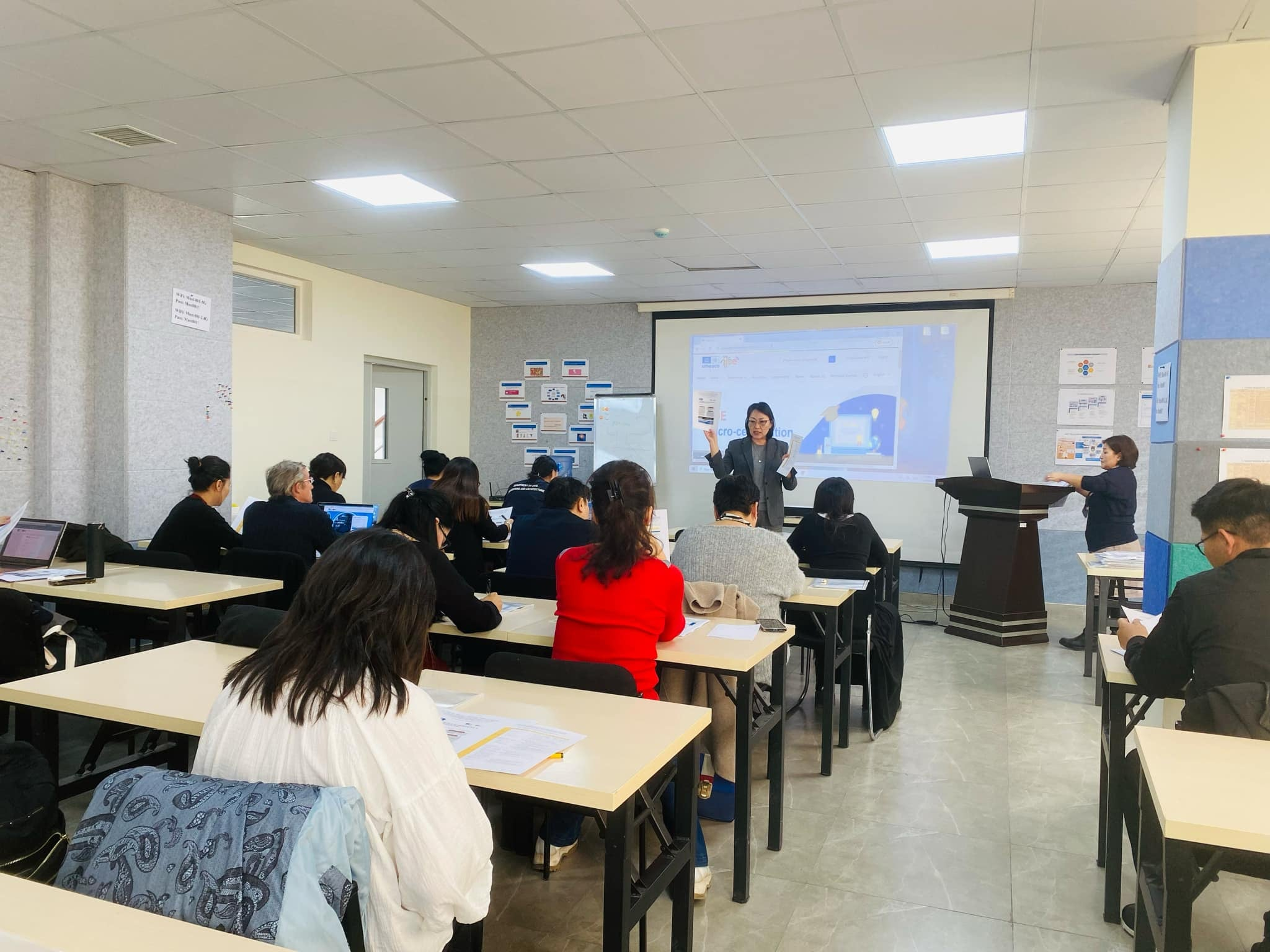 منغوليا: التوسع المحلي للدورات