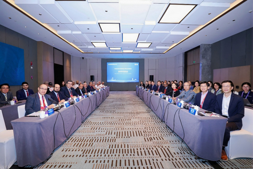 37455208.jpg image.jpg